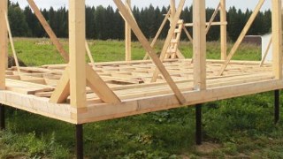 Сарай на винтовых сваях или хозблок на сваях Балашов цена от 2562 руб. / шт.